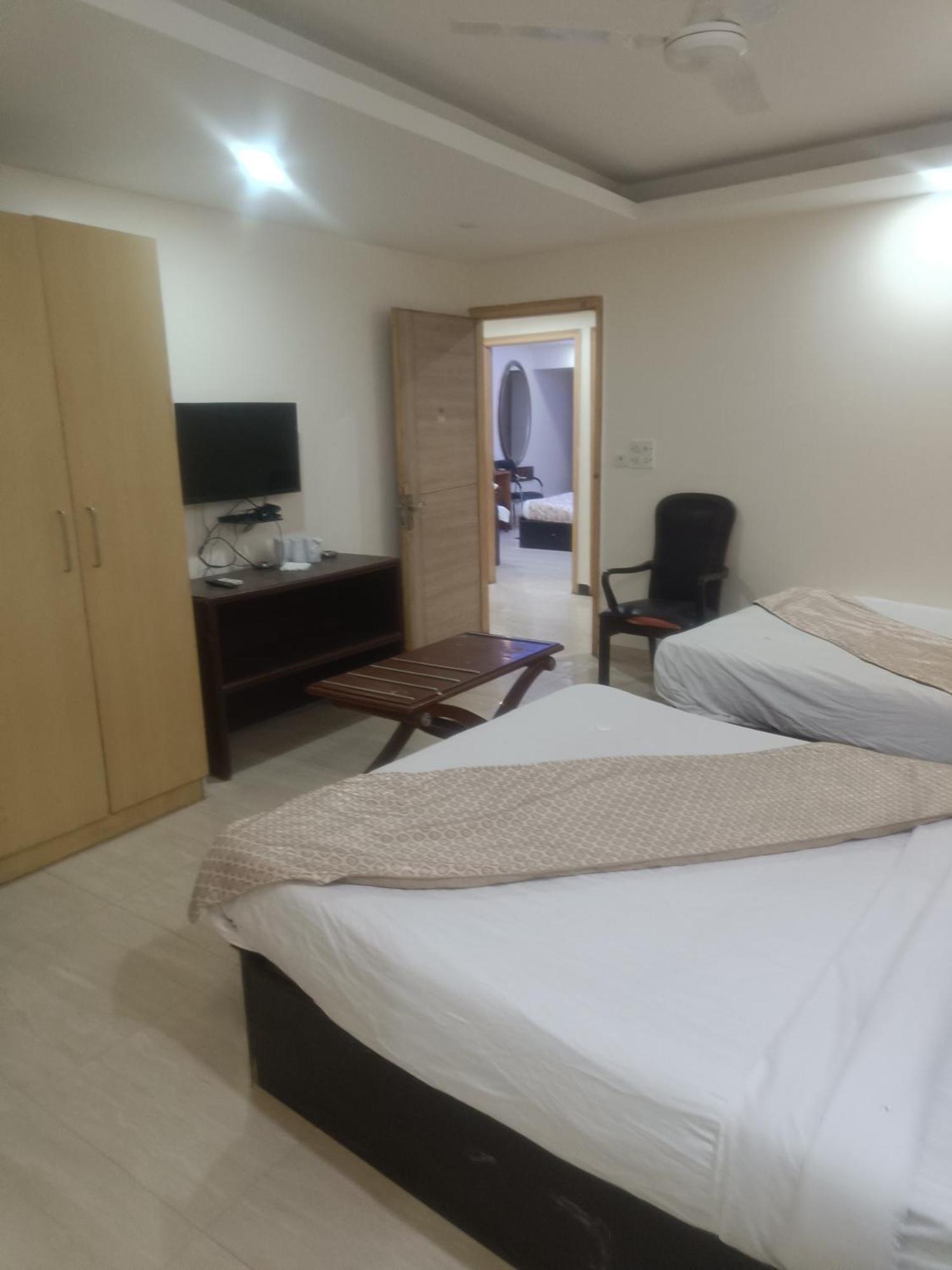 Airport Hotel Mahal Új-Delhi Kültér fotó