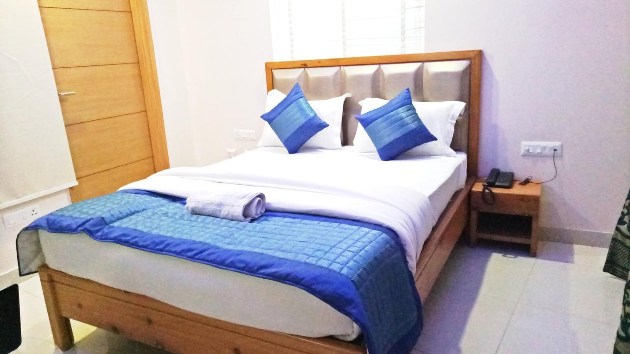 Airport Hotel Mahal Új-Delhi Kültér fotó