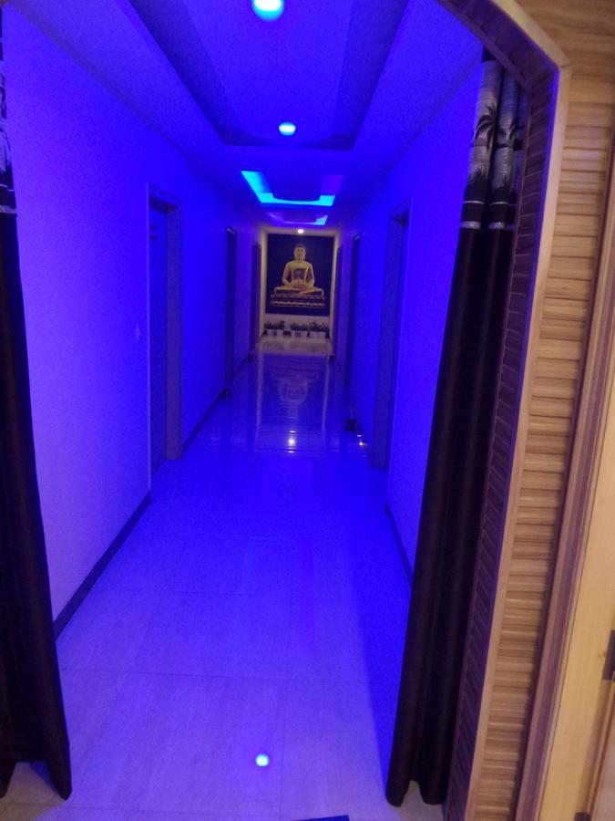 Airport Hotel Mahal Új-Delhi Kültér fotó