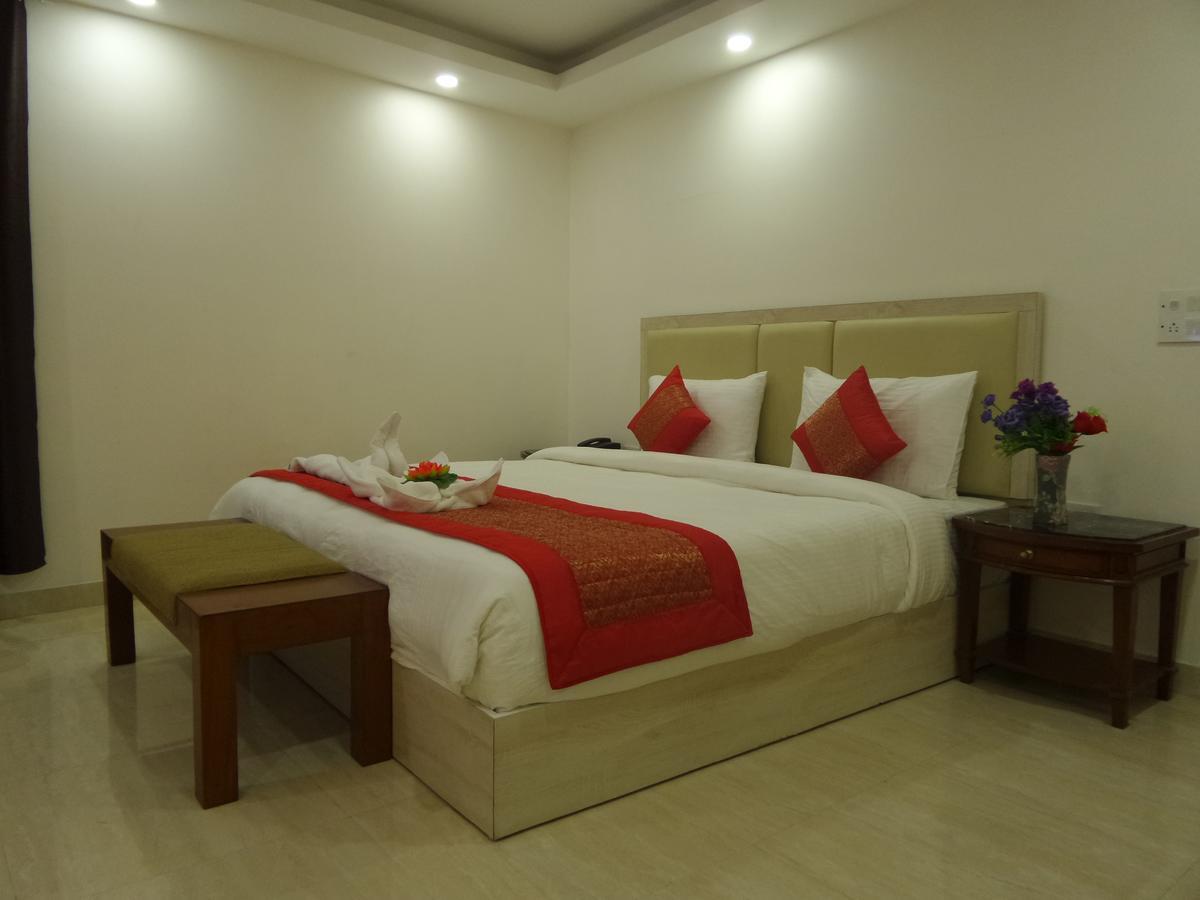 Airport Hotel Mahal Új-Delhi Kültér fotó